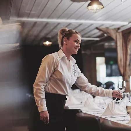 Hotel Havn Og Restaurant *